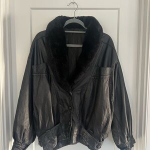 Vintage Women's Black Leather Jacket with Fur Collar